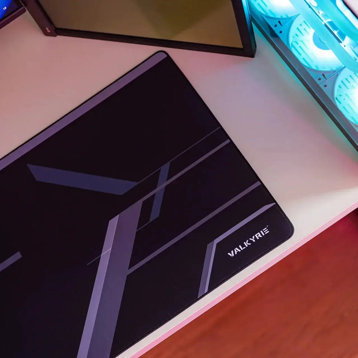 Valkyrie Gaming Mousepad XL 900 × 400 mm Valkyrie