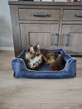 Huisdierenbed Bastiaan - anti-slip onderkant - makkelijk reinigen - maat S SpirePets